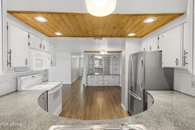 4065 E UNIVERSITY Drive 384, Mesa, AZ 85205
