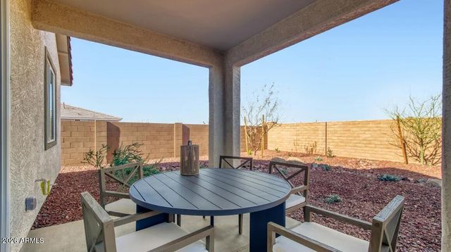 18782 W SANDLEWOOD Drive, Goodyear, AZ 85338