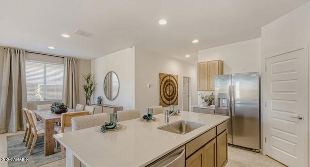 18782 W SANDLEWOOD Drive, Goodyear, AZ 85338