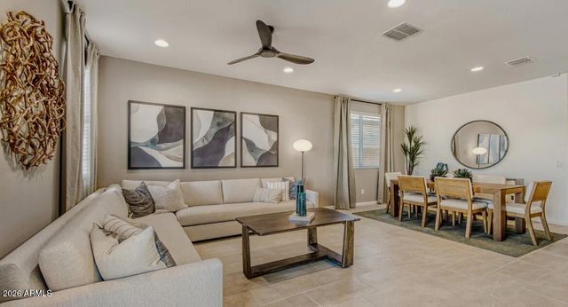 18782 W SANDLEWOOD Drive, Goodyear, AZ 85338