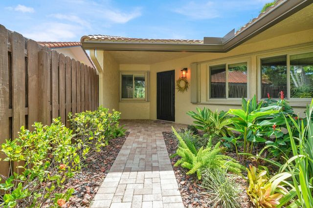 1735 NW 21st Court, Delray Beach, FL 33445