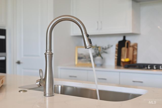 14635 Pewter Point St, Caldwell, ID 83607