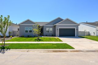 14635 Pewter Point St, Caldwell, ID 83607