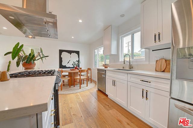 885 Kincaid Avenue, Inglewood, CA 90302