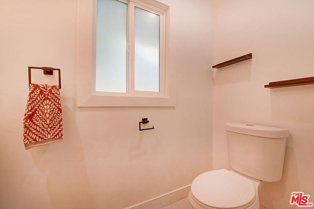 885 Kincaid Avenue, Inglewood, CA 90302