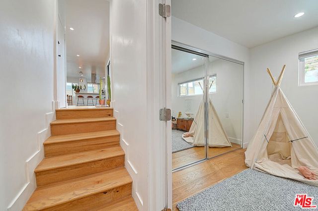 885 Kincaid Avenue, Inglewood, CA 90302