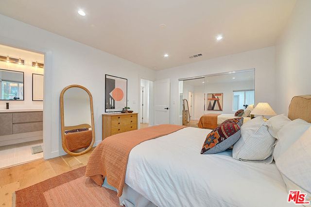 885 Kincaid Avenue, Inglewood, CA 90302