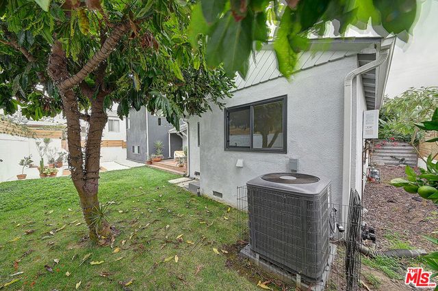 885 Kincaid Avenue, Inglewood, CA 90302