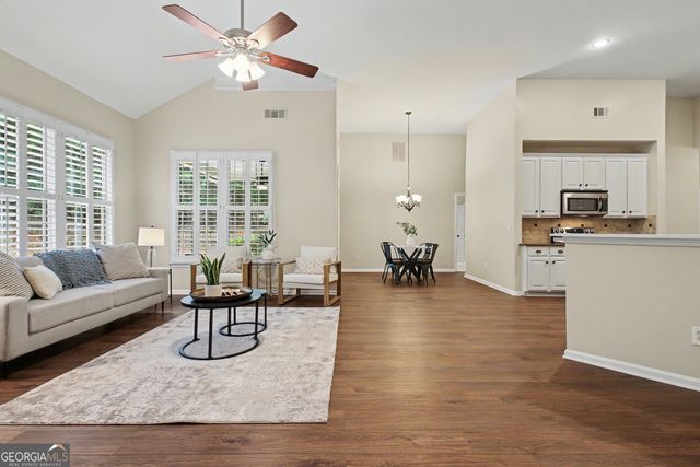 155 Browns Crossing Drive, Fayetteville, GA 30215
