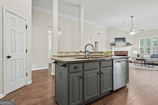 155 Browns Crossing Drive, Fayetteville, GA 30215