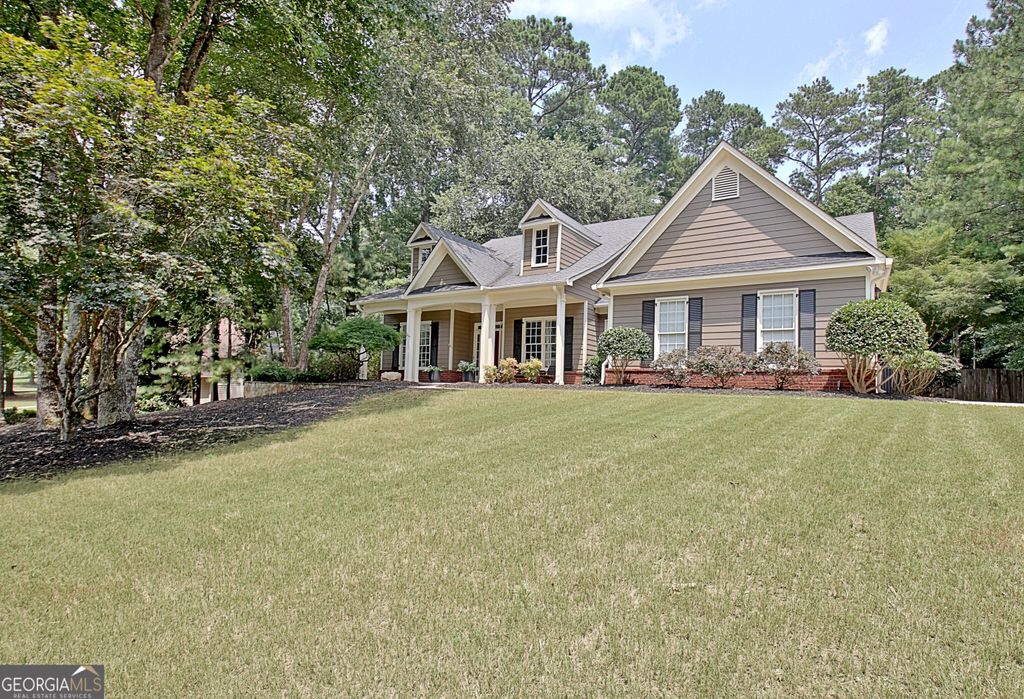 155 Browns Crossing Drive, Fayetteville, GA 30215