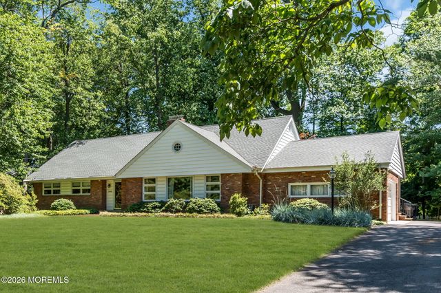 245 Kingfisher Drive, Middletown, NJ 07748