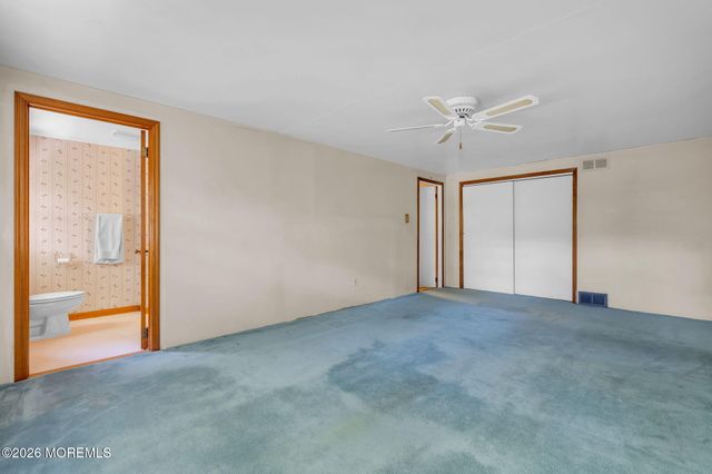 245 Kingfisher Drive, Middletown, NJ 07748