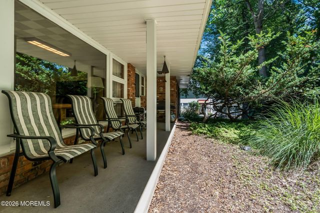 245 Kingfisher Drive, Middletown, NJ 07748