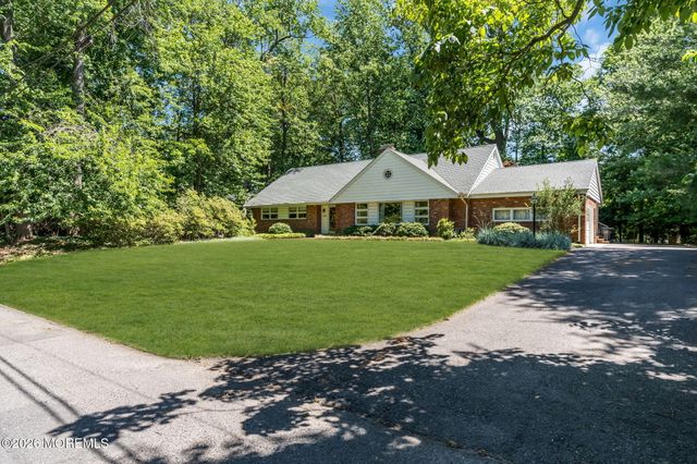 245 Kingfisher Drive, Middletown, NJ 07748