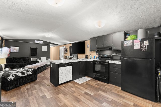 303 Blakely Chappelear Road, Martin, GA 30557