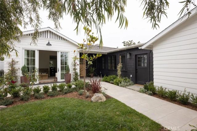 19571 Summer Breeze, Huntington Beach, CA 92648