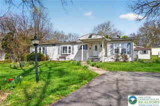 4 Woodsdale Court, Moore Twp, PA 18014
