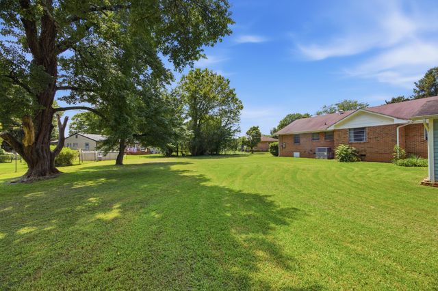 1631 Mary Dupre Drive, Chattanooga, TN 37421