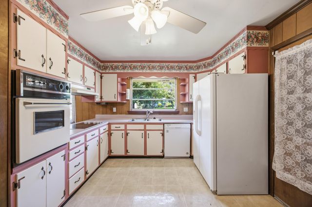 1631 Mary Dupre Drive, Chattanooga, TN 37421