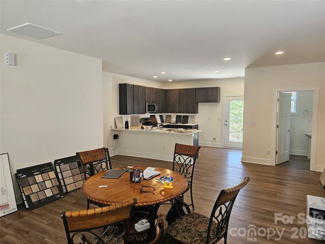 224 Slade Lane, Black Mountain, NC 28711