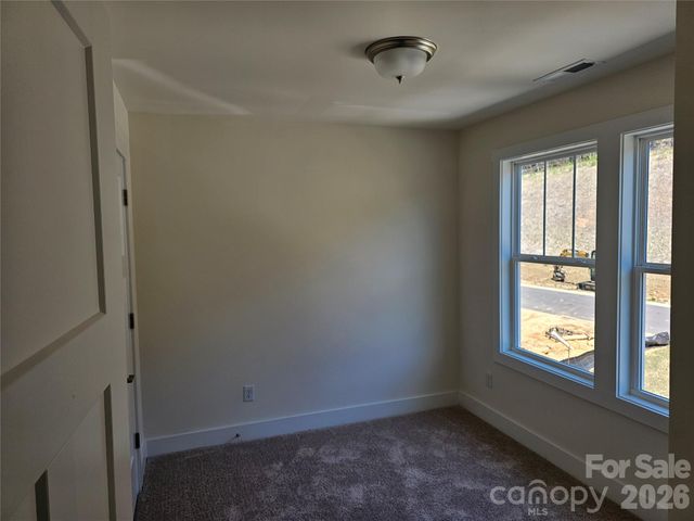 224 Slade Lane, Black Mountain, NC 28711