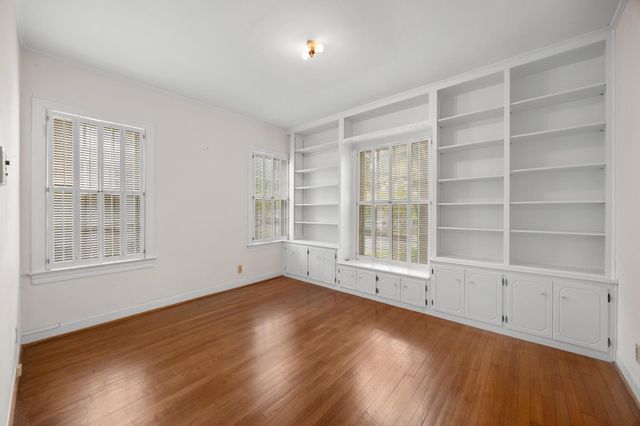 2207 Mountain View RD, Austin, TX 78703