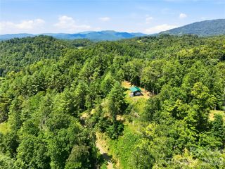 201 Solar Mountain Drive, Green Mountain, NC 28740