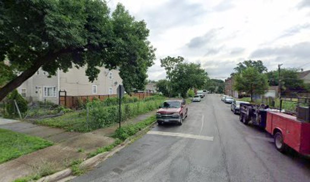5243 S Seeley Avenue, Chicago, IL 60609