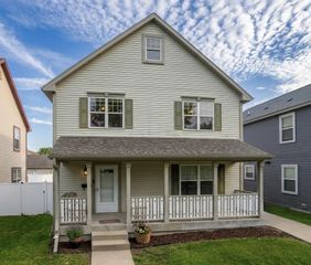 1929 West McKinley AVENUE, Milwaukee, WI 53205