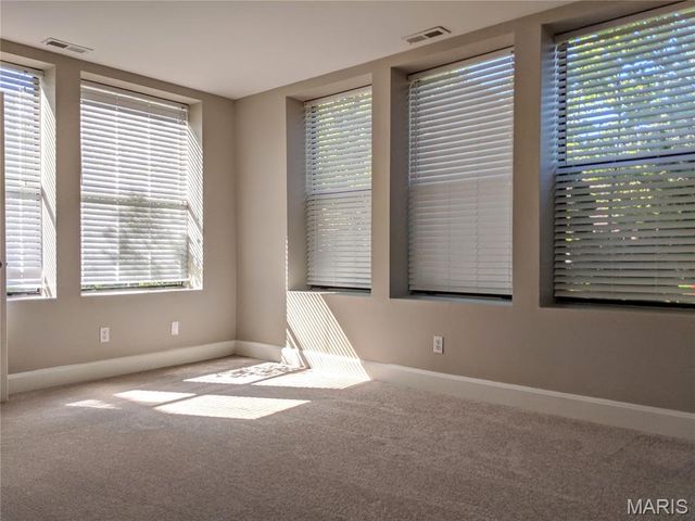 5345 Pershing Avenue 1B, St Louis, MO 63112