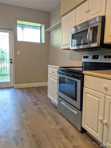 5345 Pershing Avenue 1B, St Louis, MO 63112