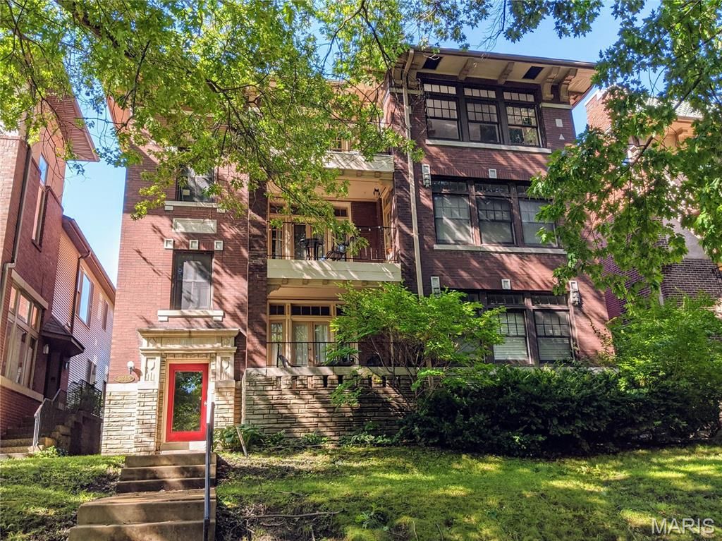 5345 Pershing Avenue 1B, St Louis, MO 63112