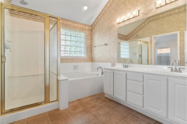 3135 Stratford Bend Drive, Sugar Land, TX 77498