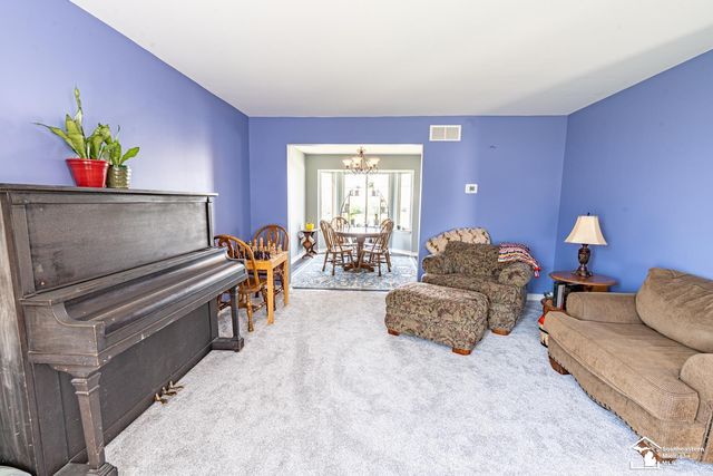 203 Dundee Ridge Drive, Dundee, MI 48131