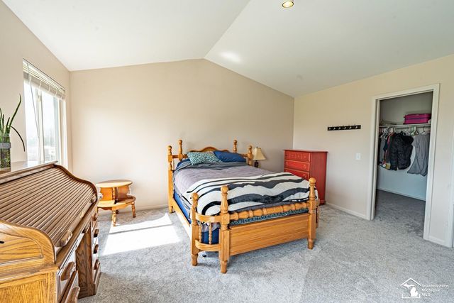 203 Dundee Ridge Drive, Dundee, MI 48131