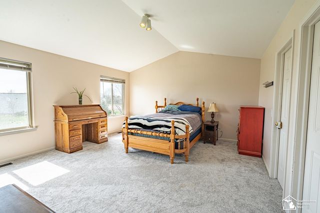 203 Dundee Ridge Drive, Dundee, MI 48131
