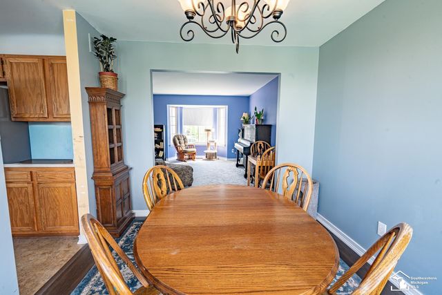 203 Dundee Ridge Drive, Dundee, MI 48131