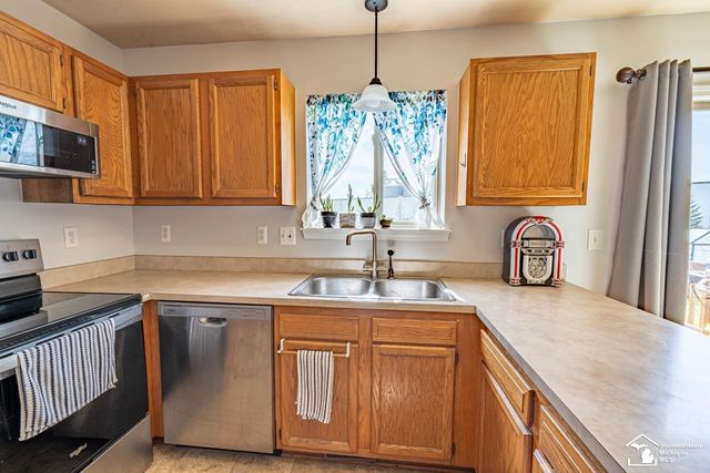 203 Dundee Ridge Drive, Dundee, MI 48131