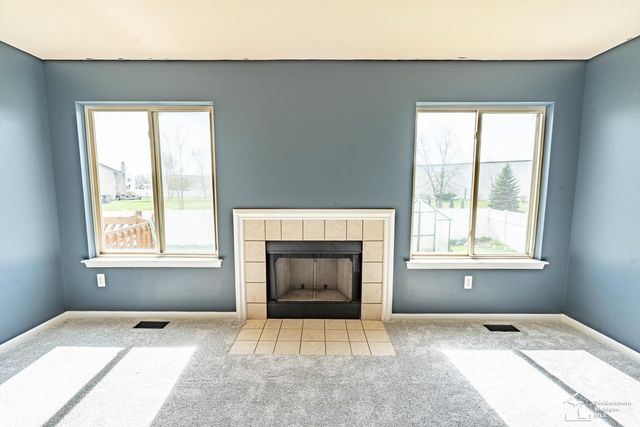 203 Dundee Ridge Drive, Dundee, MI 48131