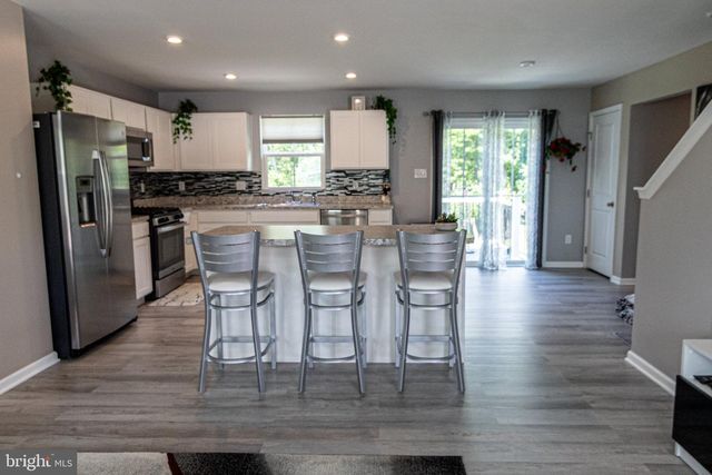 165 CISELEY DR, Sicklerville, NJ 08081