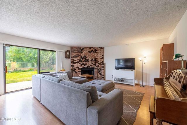 29820 Rainbow Crest Drive, Agoura Hills, CA 91301