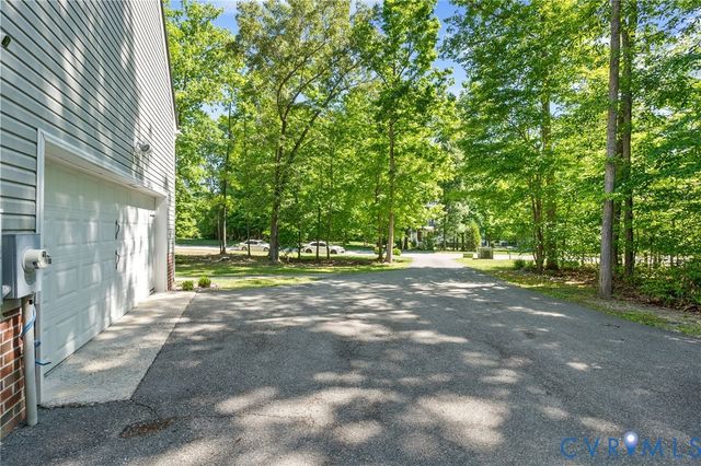 17400 Round Rock Ct, Chesterfield, VA 23838