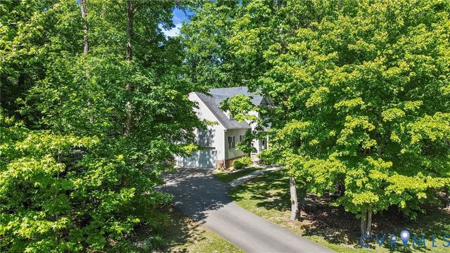 17400 Round Rock Ct, Chesterfield, VA 23838
