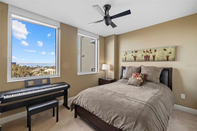 800 N TAMIAMI TRAIL 611, Sarasota, FL 34236