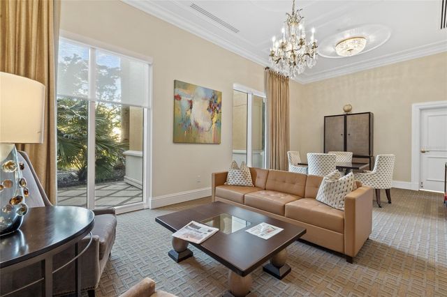 800 N TAMIAMI TRAIL 611, Sarasota, FL 34236