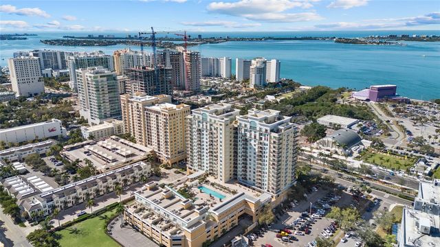 800 N TAMIAMI TRAIL 611, Sarasota, FL 34236