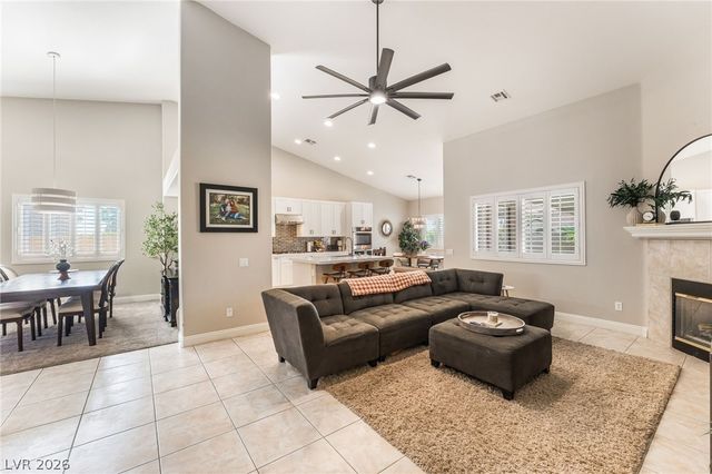 11209 Dell Cliffs Court, Las Vegas, NV 89144