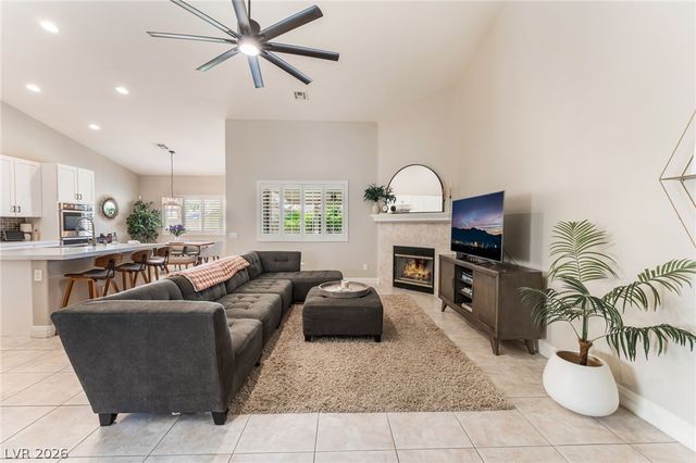 11209 Dell Cliffs Court, Las Vegas, NV 89144