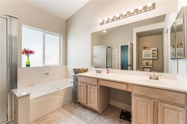 11209 Dell Cliffs Court, Las Vegas, NV 89144